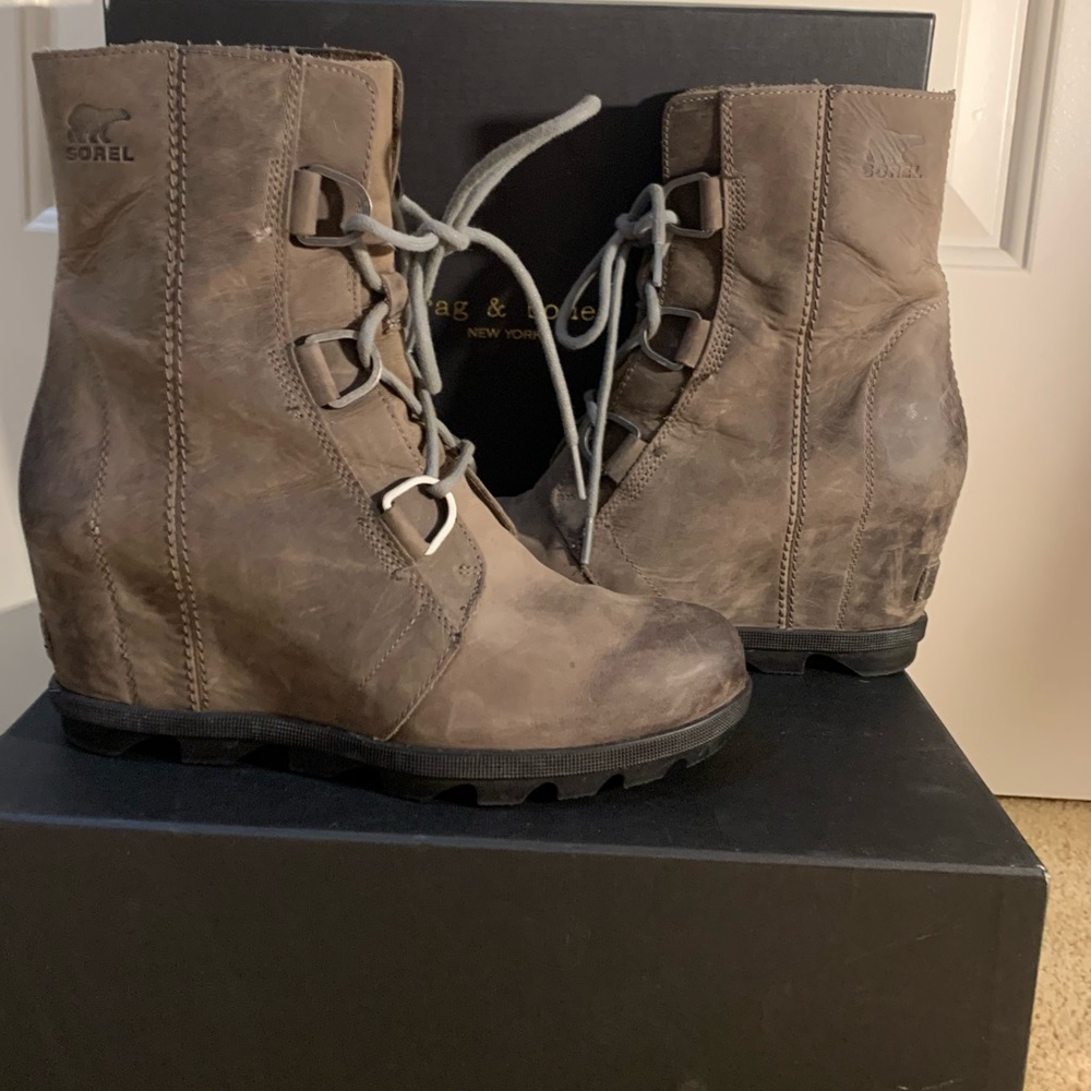 SOREL Joan of Arctic Wedge Boot - WATERPROOF